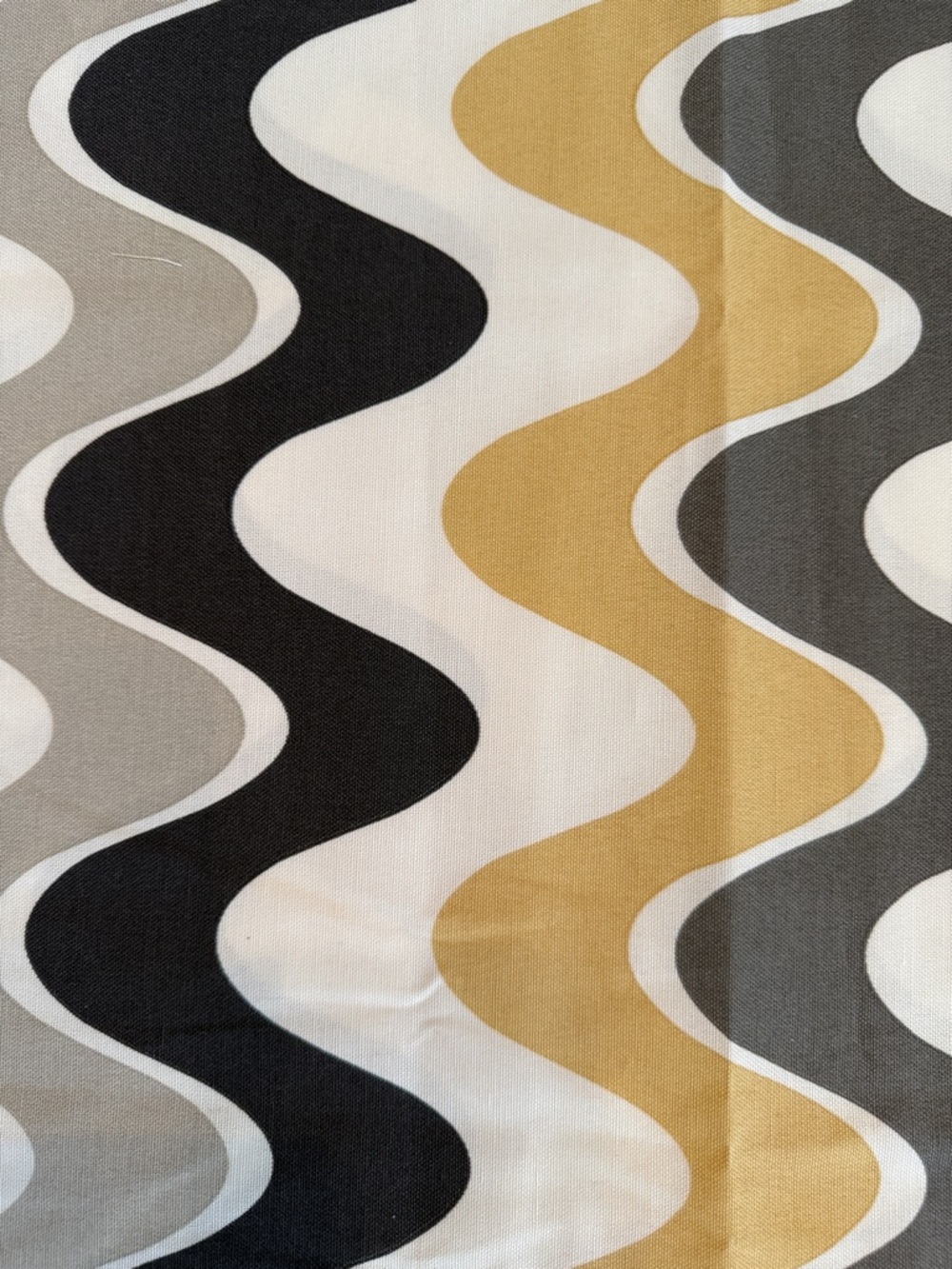 Modern Wavy Pattern Decorative Fabric Panel in Black, Gold, Gray
